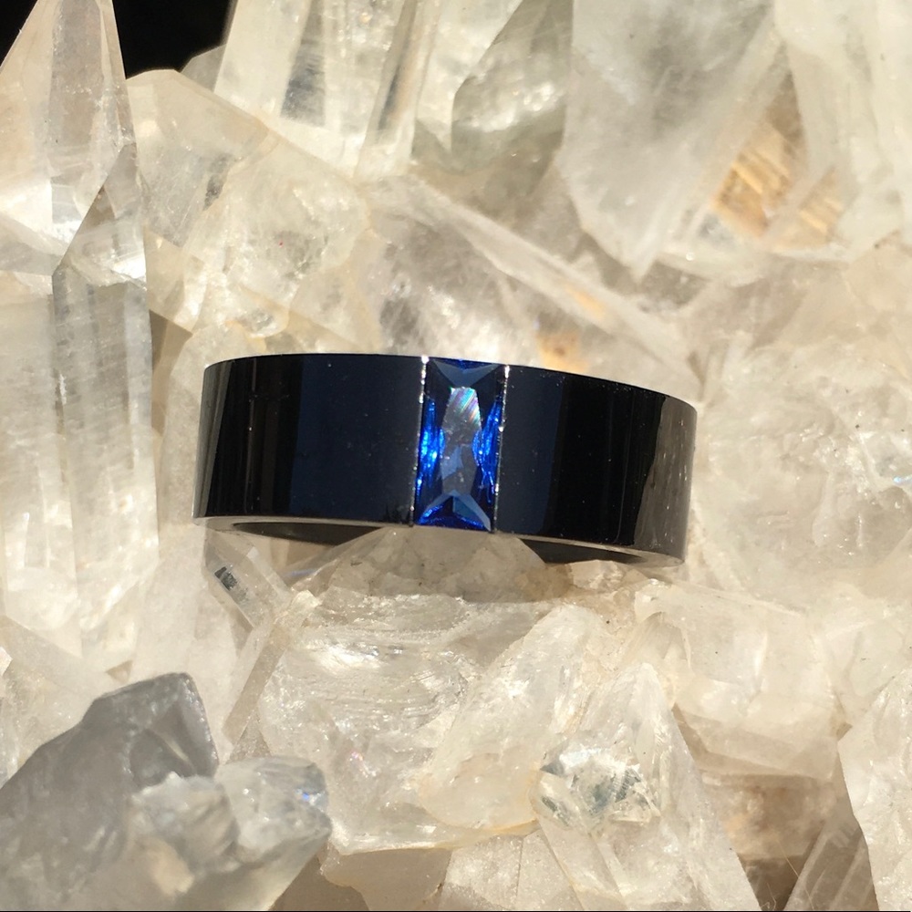 3 “MYSTERY” Rings - 💍💍💍 - Picture 13 of 13